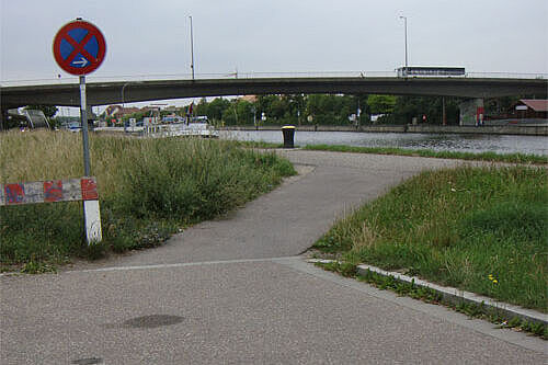 Europakanal Dammauffahrt Westen