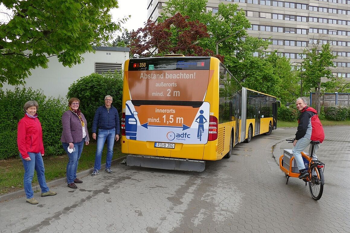 Werbung für Abstand